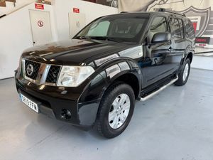 Nissan Pathfinder 2.5 dCi SE 7 plazas   - Foto 2