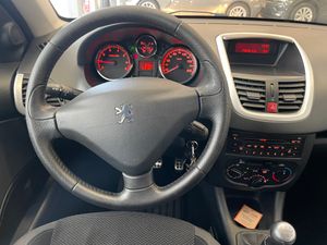 Peugeot 206 + 1.4i 75cv   - Foto 12