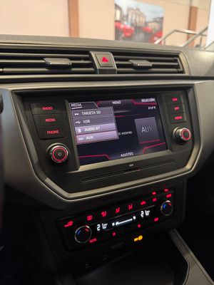 Seat Ibiza 1.6 TDI Reference Plus   - Foto 11