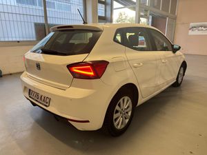 Seat Ibiza 1.6 TDI Reference Plus   - Foto 4