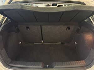 Seat Ibiza 1.6 TDI Reference Plus   - Foto 19