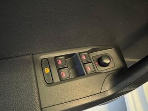 Seat Ibiza 1.6 TDI Reference Plus   - Foto 18