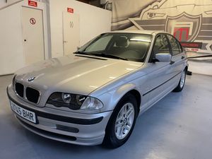 BMW Serie 3 320dA    - Foto 2