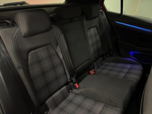 Volkswagen Golf GTI  - Foto 11