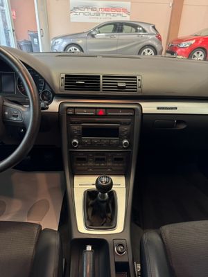 Audi A4 Avant 2.0 TDI Quattro (DPF) (125kW)  - Foto 12