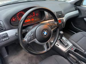 BMW Serie 3 320dA  - Foto 18