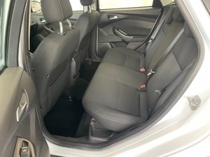 Ford Focus 1.0 ECOBOOST  - Foto 6