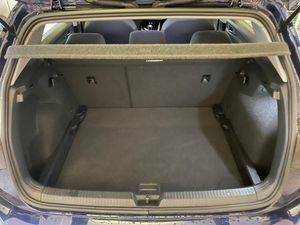 Volkswagen Golf Basis  - Foto 12