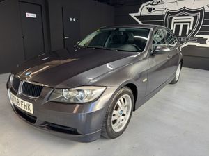 BMW Serie 3 318d  - Foto 2