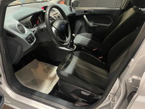Ford Fiesta Trend  - Foto 11