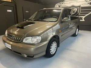 Kia Carnival 2.9 TDI LS  - Foto 2