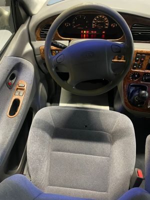 Kia Carnival 2.9 TDI LS  - Foto 15