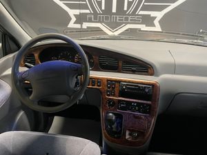 Kia Carnival 2.9 TDI LS  - Foto 6