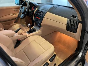 BMW Serie 3 2.0d  - Foto 17