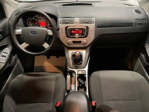 Ford Kuga Trend  - Foto 9