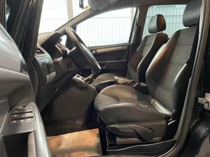 Opel Zafira Cosmo  - Foto 9