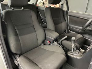 Toyota Avensis EXECUTIVE D4D 2.0 SW  - Foto 14