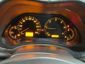 Toyota Avensis EXECUTIVE D4D 2.0 SW  - Foto 6