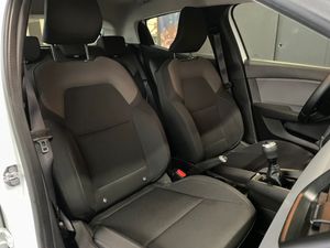 Renault Clio Business Edition  - Foto 11