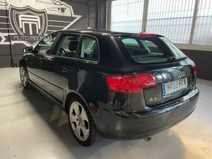 Audi A3 1.6 FSI Ambition  - Foto 5