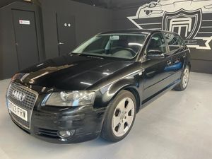 Audi A3 1.6 FSI Ambition  - Foto 2