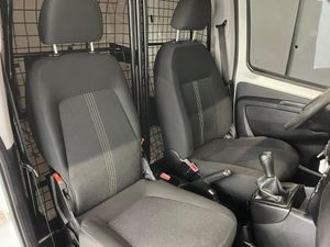 Fiat Fiorino Basis Cargo  - Foto 12
