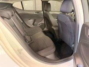 Opel Astra Innovation Start/Stop  - Foto 12