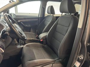 Volkswagen Touran Advance  - Foto 13