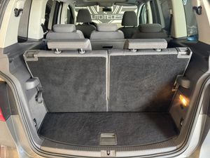 Volkswagen Touran Advance  - Foto 26