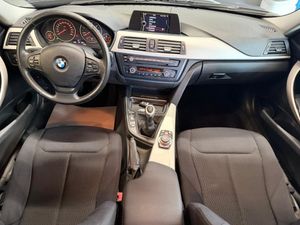 BMW Serie 3 318 d  - Foto 7