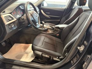 BMW Serie 3 318 d  - Foto 10