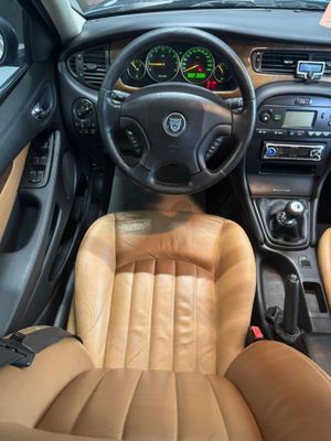 Jaguar X Type 2.5  - Foto 10