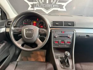 Audi A4 2.0 TDI  - Foto 6