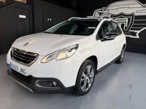 Peugeot 2008 Allure  - Foto 2