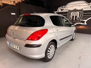 Peugeot 308 Confort  - Foto 4