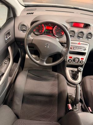 Peugeot 308 Confort  - Foto 7