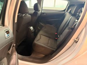 Peugeot 308 Confort  - Foto 13