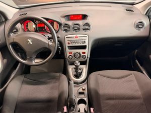 Peugeot 308 Confort  - Foto 6