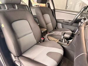 Mazda 3 1.6 CRDT Sportive  - Foto 12