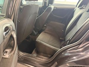 Alfa Romeo 147 1.9 JTD 120 Sport  - Foto 14