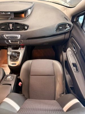 Renault Scénic 1.5 dinamic  - Foto 11