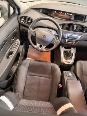 Renault Scénic 1.5 dinamic  - Foto 7