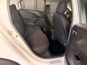 Citroën C-Elysée Exclusive  - Foto 16