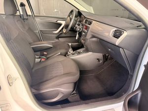 Citroën C-Elysée Exclusive  - Foto 15