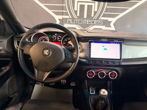 Alfa Romeo Giulietta Distinctive  - Foto 8
