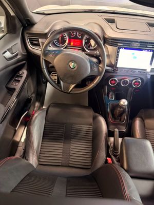 Alfa Romeo Giulietta Distinctive  - Foto 7