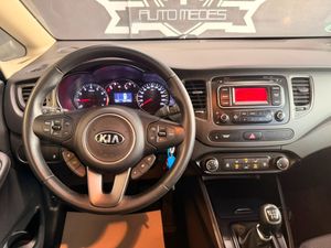 Kia Carens Concept  - Foto 8