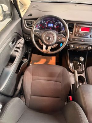 Kia Carens Concept  - Foto 9