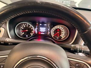Jeep Renegade LONGUITUDE  - Foto 6