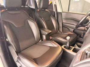 Jeep Renegade LONGUITUDE  - Foto 20